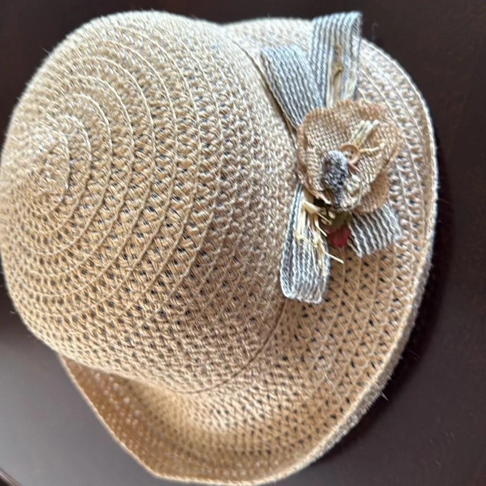 Summer Hat With Burlap/Ribbon Flower At The Side